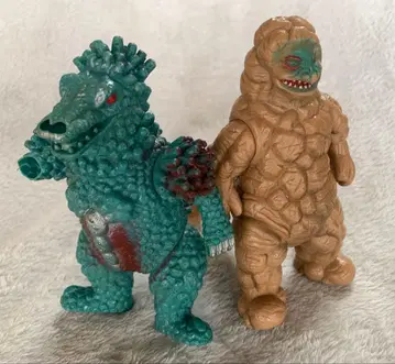 츠부라야 프로덕션 1989년 괴수 피규어 세트