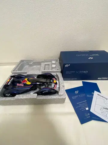 오토아트 1/18 레드불 세바스티안 베텔 X2010