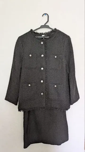 블랙 트위드 프린지 자켓 스커트 세트