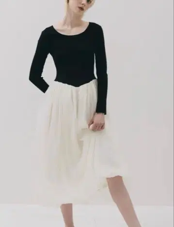 thetoe 바비칸 원피스