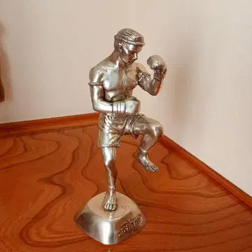 킥복싱 무에타이 피규어 메탈제 실버