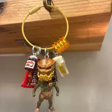 주렁주렁 키링 에이리언 프레데터