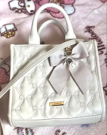 메종 드 플뢰르 Maison de FLEUR 리본 퀼팅 백