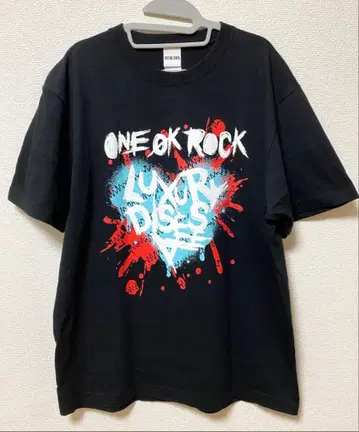 ONE OK ROCK LUXURY DISEASE 티셔츠 하트 XL