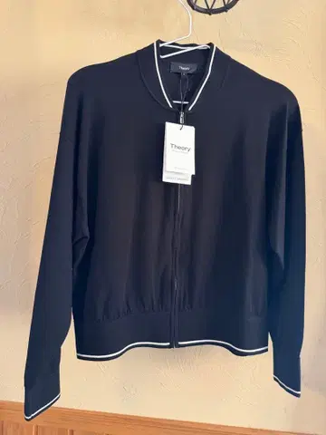 2024 띠어리 블랙 봄버 자켓 컴팩트 크레이프 블루종 니트 가디건