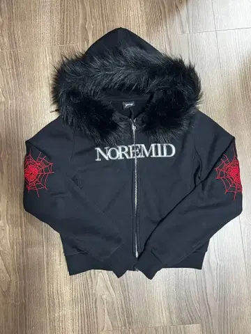 [ 인기 상품 ] NOREMID 퍼 지퍼 후디 S 사이즈 블랙
