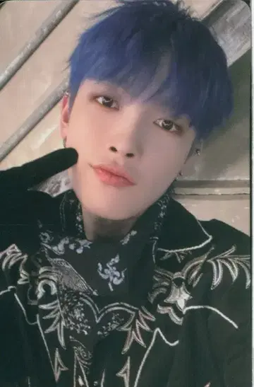 ATEEZ THE WORLD EP.2 : OUTLAW 홍중 트레이딩 카드