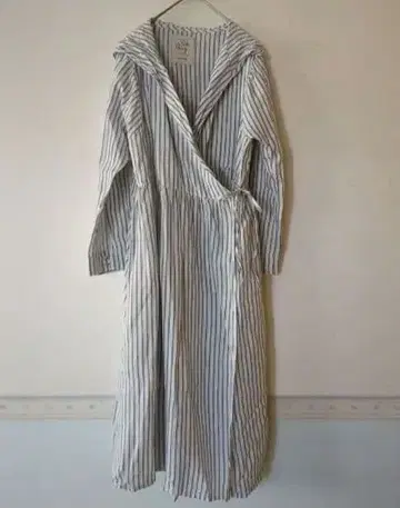 스튜디오 클립 린넨 100 스트라이프 후드 부착 로브 원피스 겉옷