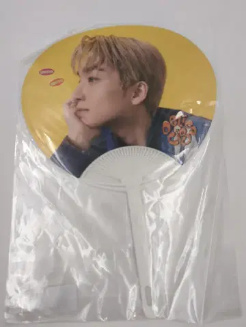 THE BOYZ Delicious SANGYEON 부채