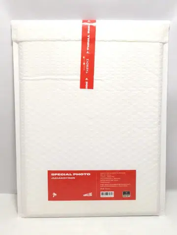 더보이즈 THRILL-ING 주학년 스페셜 포토