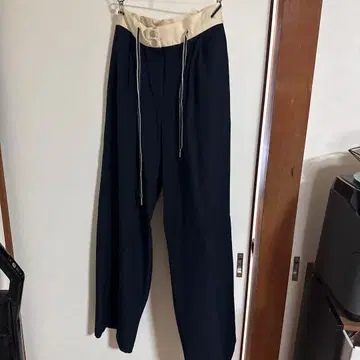 Dazy 네이비 드로우 스트링 슬랙스 M