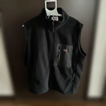 PORKCHOP 플리스 베스트 L 사이즈 블랙 포크찹