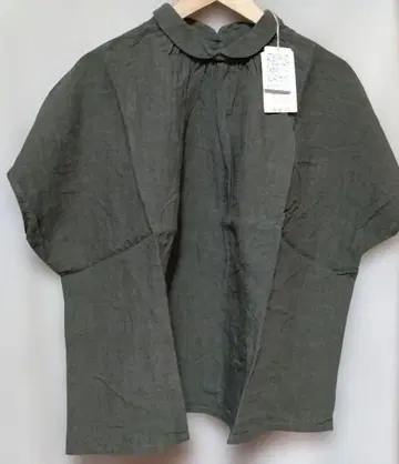 네스트로브 린넨 반팔 블라우스