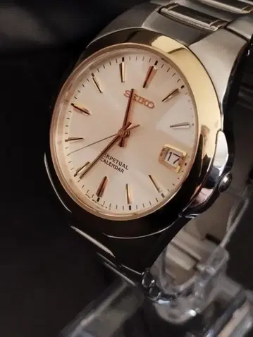 SEIKO 퍼페츄얼 캘린더 손목시계 8F32-0130
