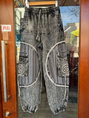 나선형 무늬 카고 팬츠