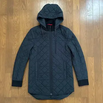 정가 35,200엔 빅토리녹스 퀼팅 자켓 퍼텍스 S