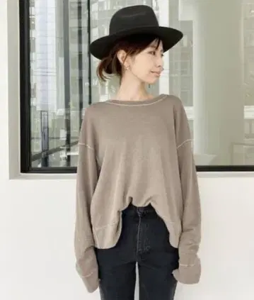 L'Appartement JAMES PERSE 제임스퍼스 맨투맨