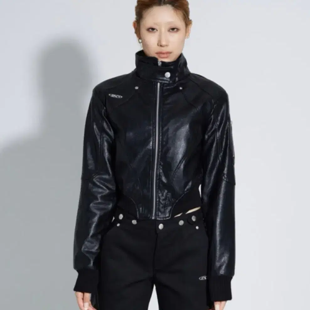 Bonnae Patch Track Jacket on Bunjang Global Site.