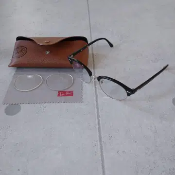 [ 새상품급 ] Ray-Ban 4246 라운드형 안경