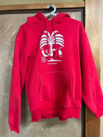 Ghost Yashinoki Hoodie(Red)
