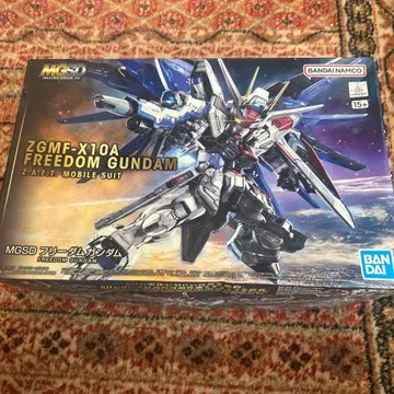 MGSD 프리덤 건담