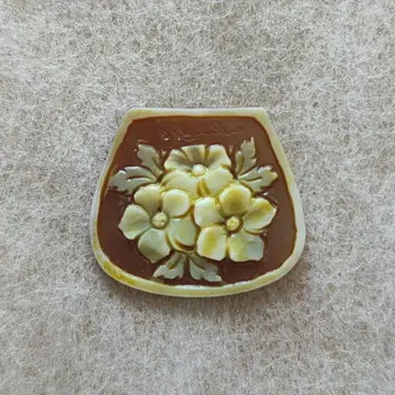 쉘 카메오 다크토 디 루카