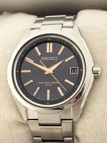 현행 모델 세이코 브라이츠 경량 티타늄 전파 솔라 SAGZ087