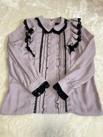 [새상품급] ROJITA 프릴 블라우스 긴팔 레이스 양산형 지뢰계 로지타