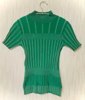 UNITED TOKYO 그린 리브 니트 반팔