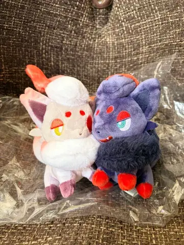 자석으로 붙는 페어 마스코트 비슷한 것끼리 조로아 & 비취조로아