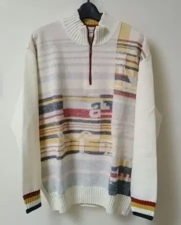 santafe 지퍼 하이넥 니트 사이즈 52