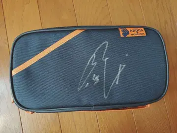 오미야 아르디자 사인 포함 파우치 NOMADIC 콜라보