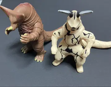 울트라맨 시리즈 괴수 피규어 엘레킹 2012 / 고모라 2018