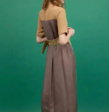 유나이티드 도쿄 백 체크 원피스