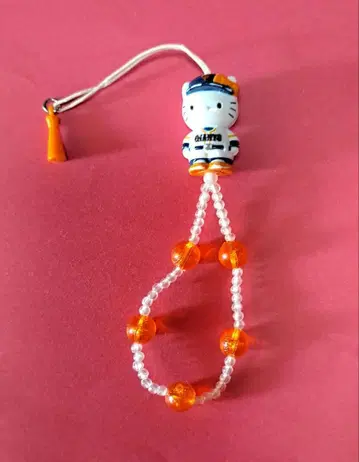 헬로키티 야구 유니폼 스트랩