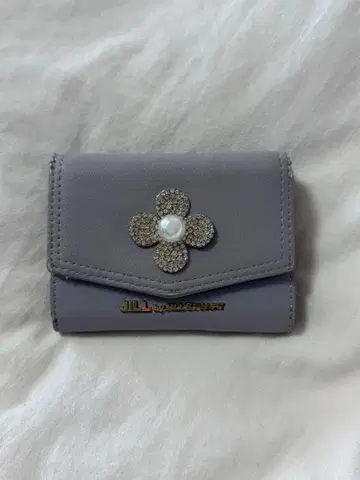 질 바이 질스튜어트 지갑