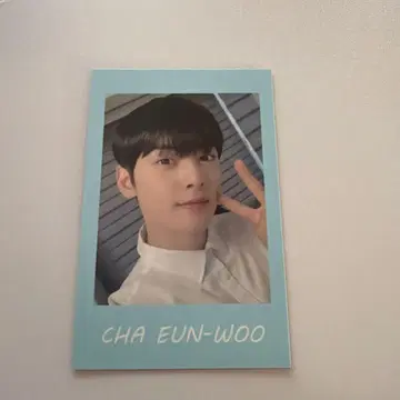 차은우 폴라로이드풍 사진