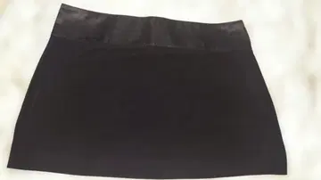 [ GUESS JEANS ] 블랙 미니 스커트 XS/TP