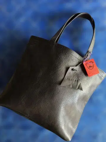 ALLTHAT 도치기 가죽 토트백 일본제 블랙 천연 가죽