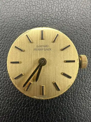 지라르 페르고 GIRARD PERREGAUX 무브먼트 다이얼