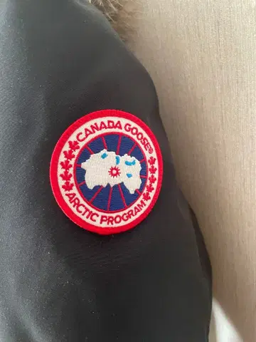 Canada Goose 다운 자켓 L 사이즈