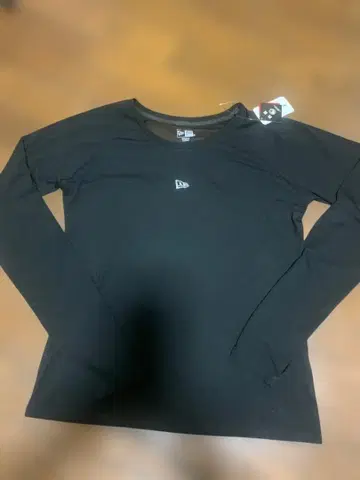 새상품 NEW ERA 블랙 저지 M 사이즈