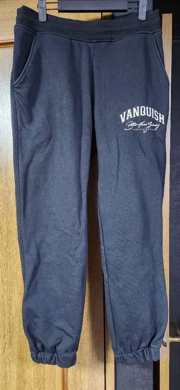 Vanquish fitness 스웨트 팬츠 블랙 조거 팬츠