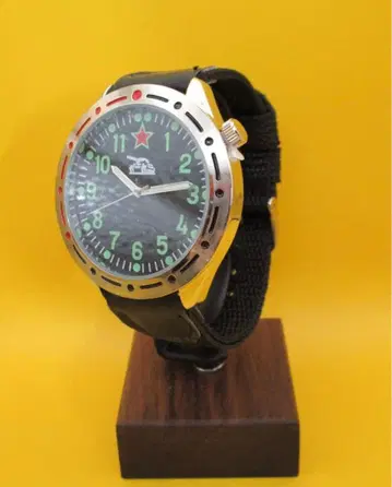 보스톡 코만더스키 남성용 손목시계 블랙 다이얼 아날로그 새상품급