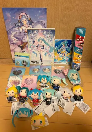 하츠네 미쿠 카가미네 렌 마스코트 캔뱃지