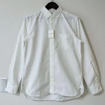 미사용품 BEAMS PLUS 버튼 다운 셔츠 M 사이즈