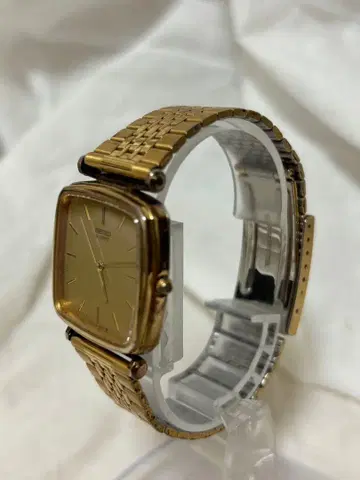SEIKO 손목시계 골드 다이얼 남성용 새상품 배터리 교체 완료 실사용