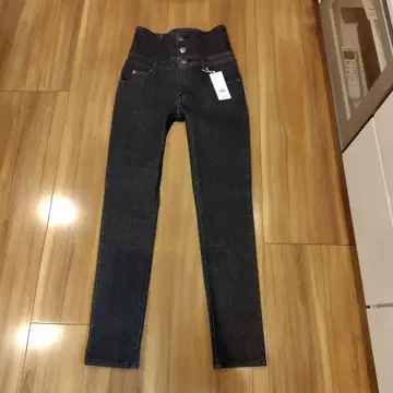 트렌드 인기 상품 ENVYM 레이스업 스키니 팬츠 택 포함 미사용 새상품