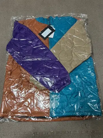 GO SLOW CARAVAN 다색 퀼팅 자켓 사이즈 4