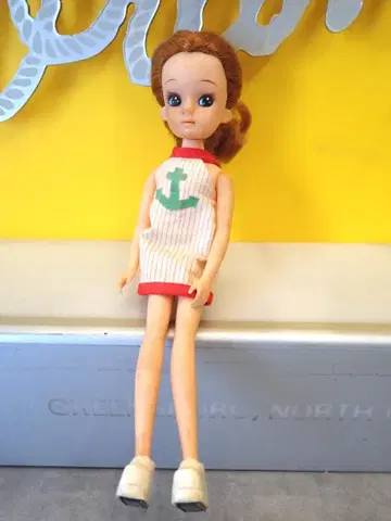 리카짱 인형 상세 불명 신발 바닥에 마그넷 부착